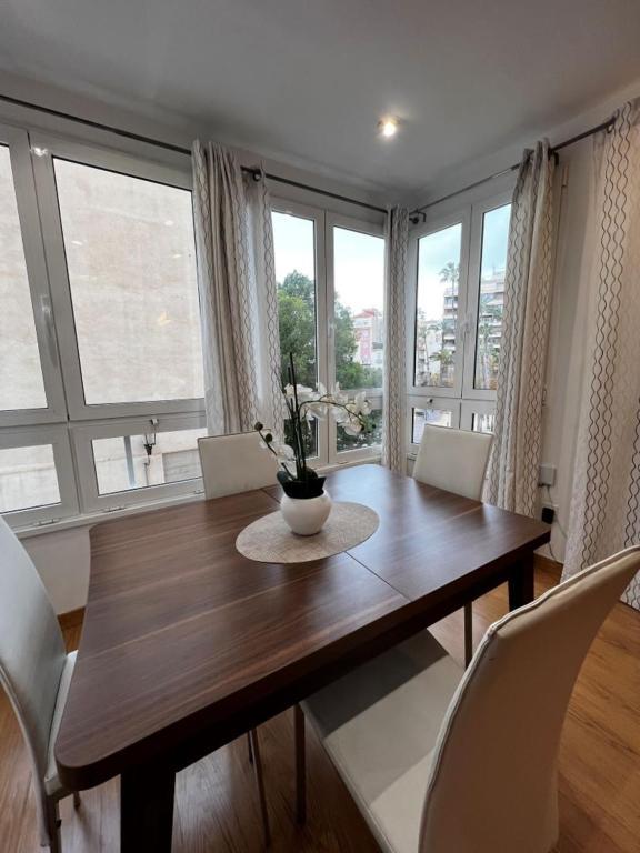 Beach Apartment Alicante Bagian luar foto