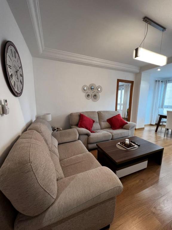 Beach Apartment Alicante Bagian luar foto